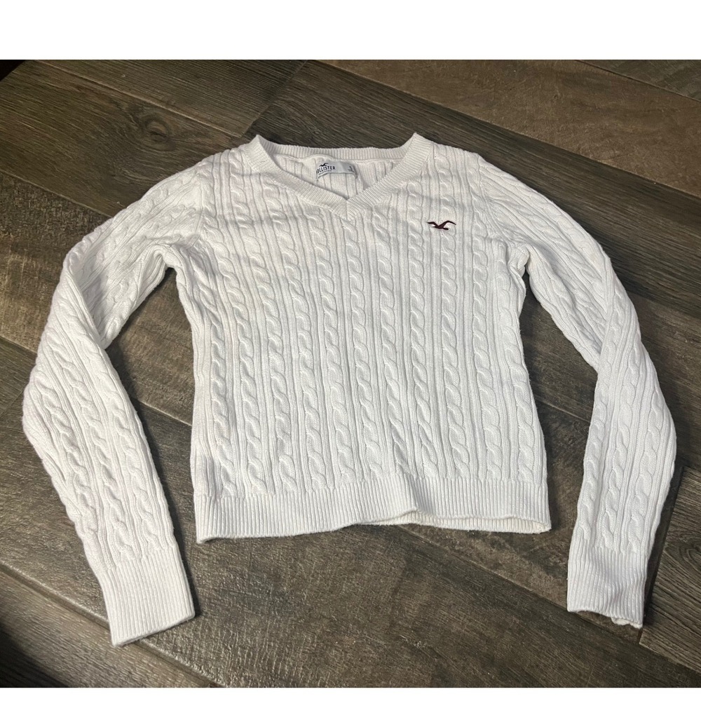 Hollister White Cable Knit V-Neck Sweater Small Burgundy Logo Preppy Slim Fit